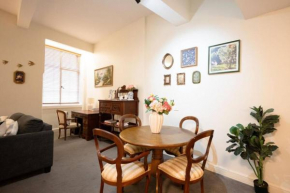 Vintage Charm in the Heart of Sydney CBD close to the Opera House, Sydney